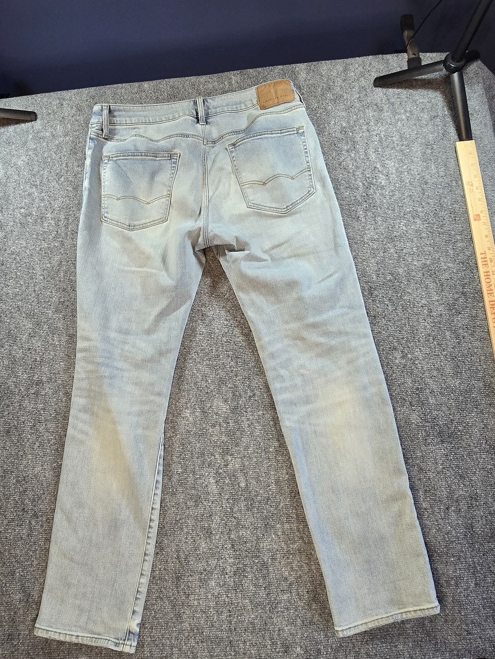 American Eagle Straight Jeans Mens 34 Light Wash Denim Casual Pants - Picture 7 of 7
